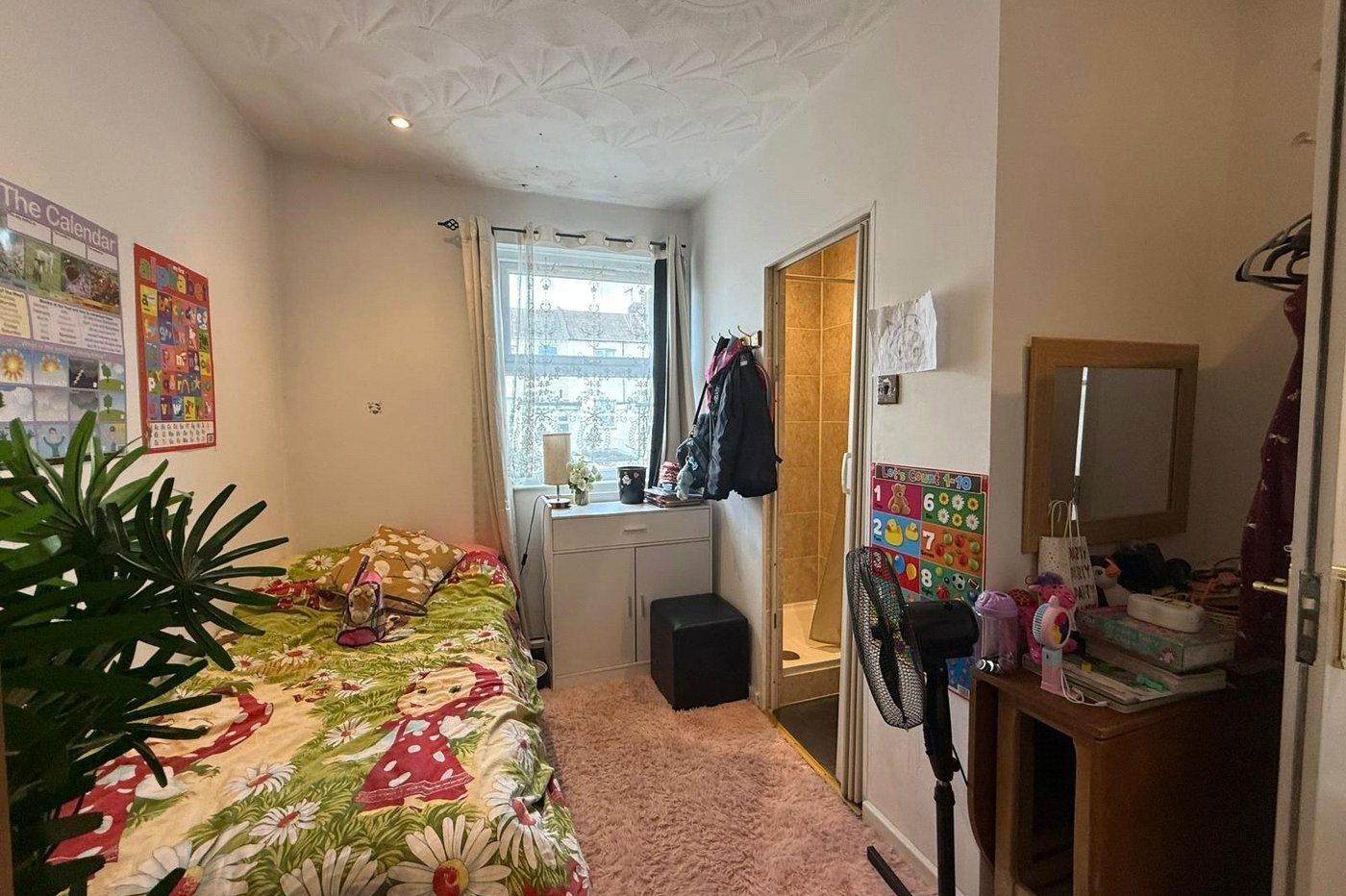 4 bedroom house for sale in Gravesend | Robinson Michael & Jackson