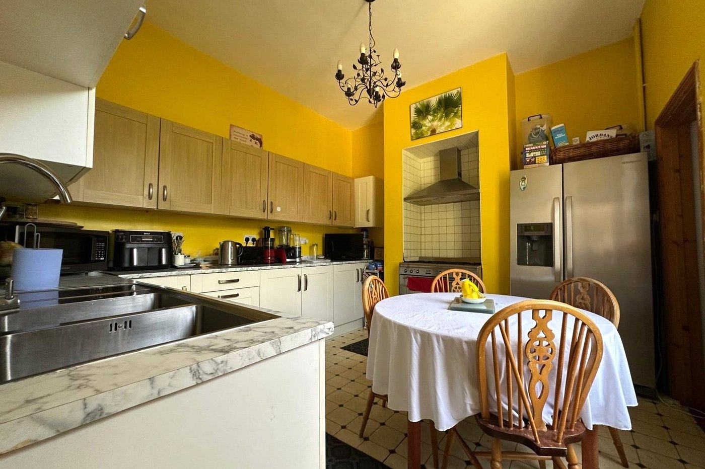 4 bedroom house for sale in London | Robinson Jackson