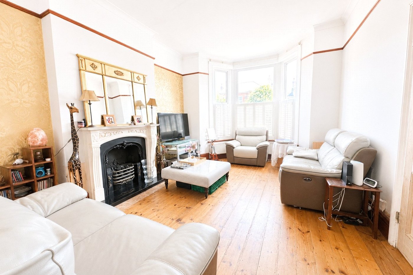 4 bedroom house for sale in London | Robinson Jackson