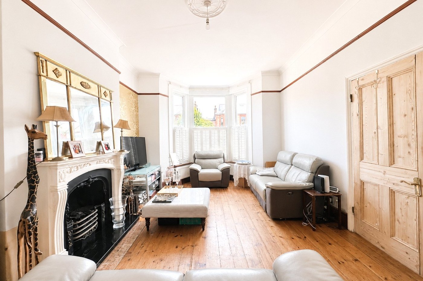 4 bedroom house for sale in London | Robinson Jackson
