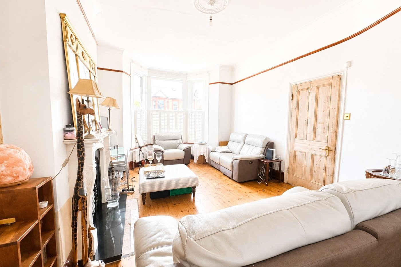 4 bedroom house for sale in London | Robinson Jackson