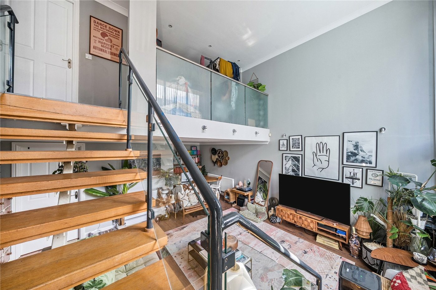 2 bedroom property for sale in  | Robinson Jackson