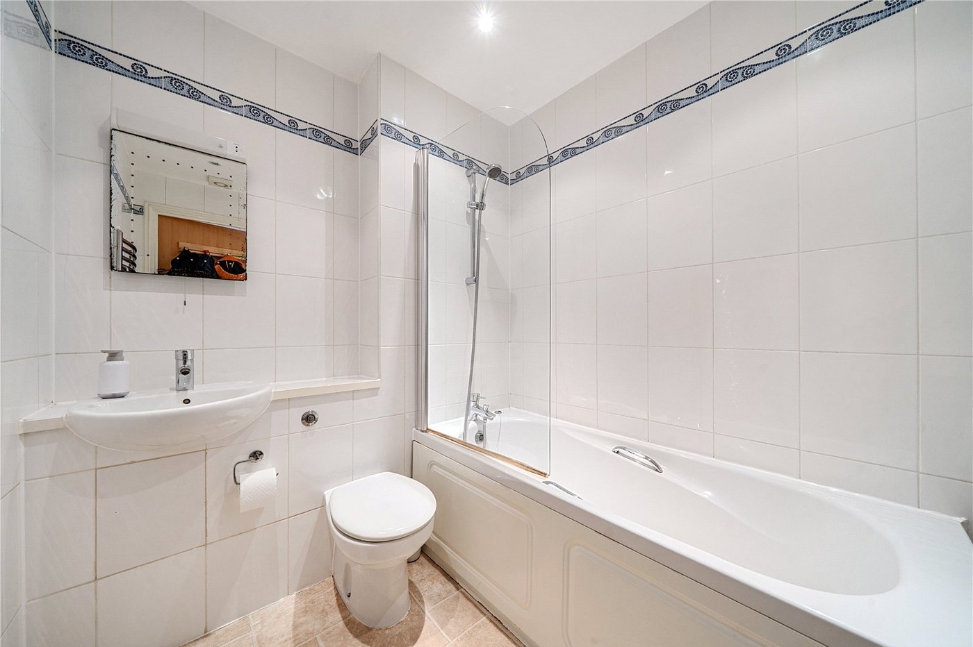 2 bedroom property for sale in Sydenham | Robinson Jackson