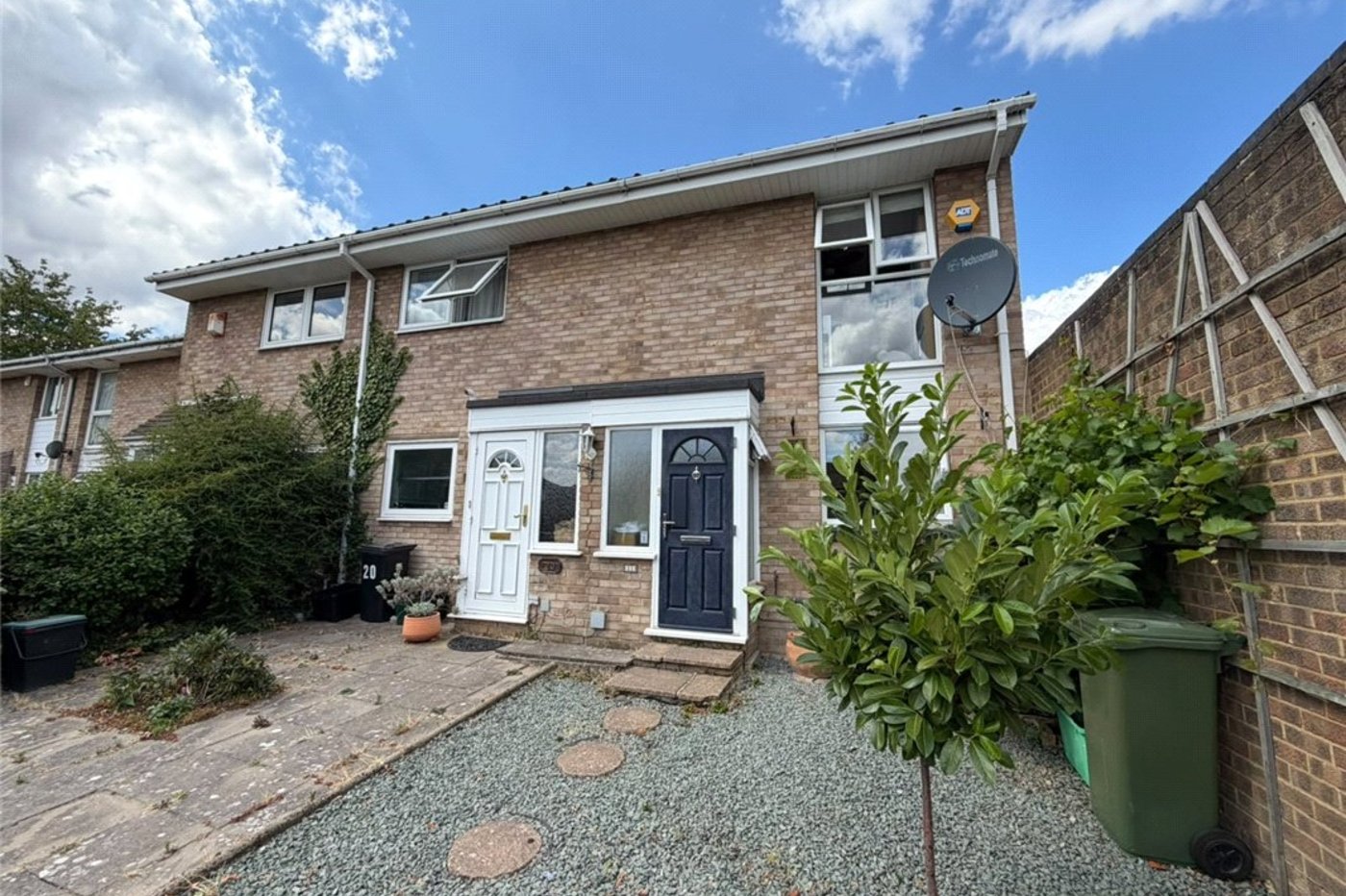 2 bedroom house for sale in Orpington | Robinson Jackson