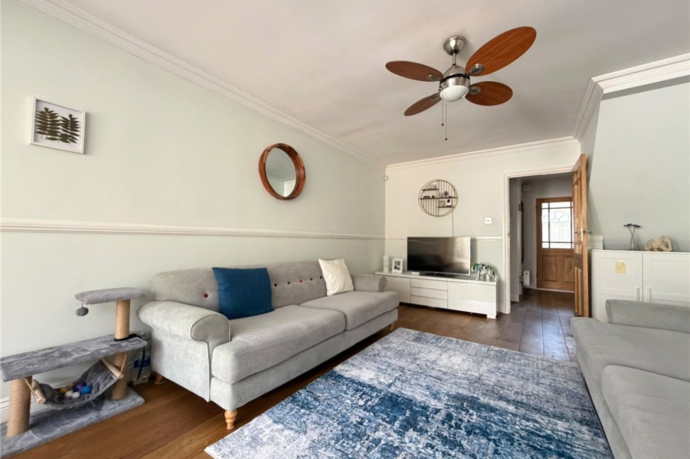 2 bedroom house for sale in Orpington | Robinson Jackson