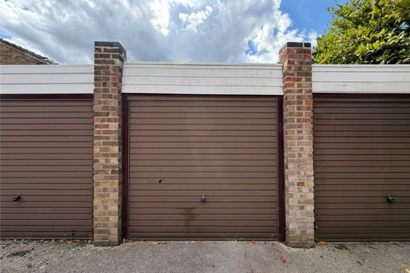 2 bedroom house for sale in Orpington | Robinson Jackson