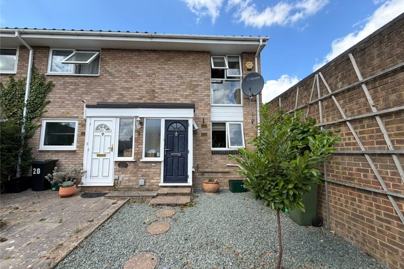 2 bedroom house for sale in Orpington | Robinson Jackson