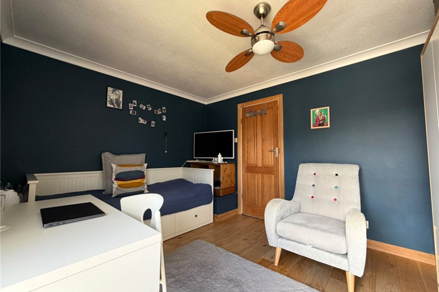 2 bedroom house for sale in Orpington | Robinson Jackson
