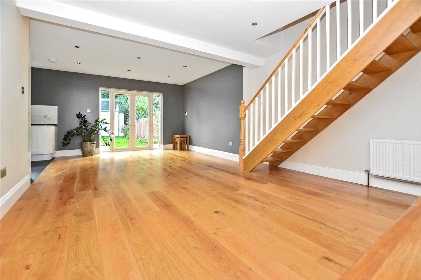 3 bedroom bungalow for sale in Bexleyheath | Robinson Jackson