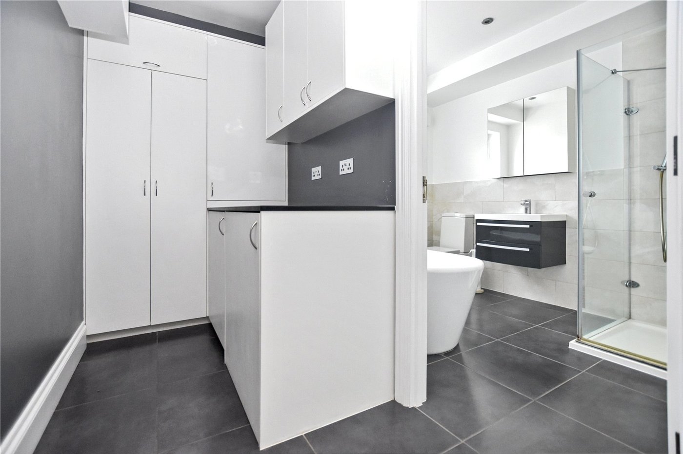 3 bedroom bungalow for sale in Bexleyheath | Robinson Jackson