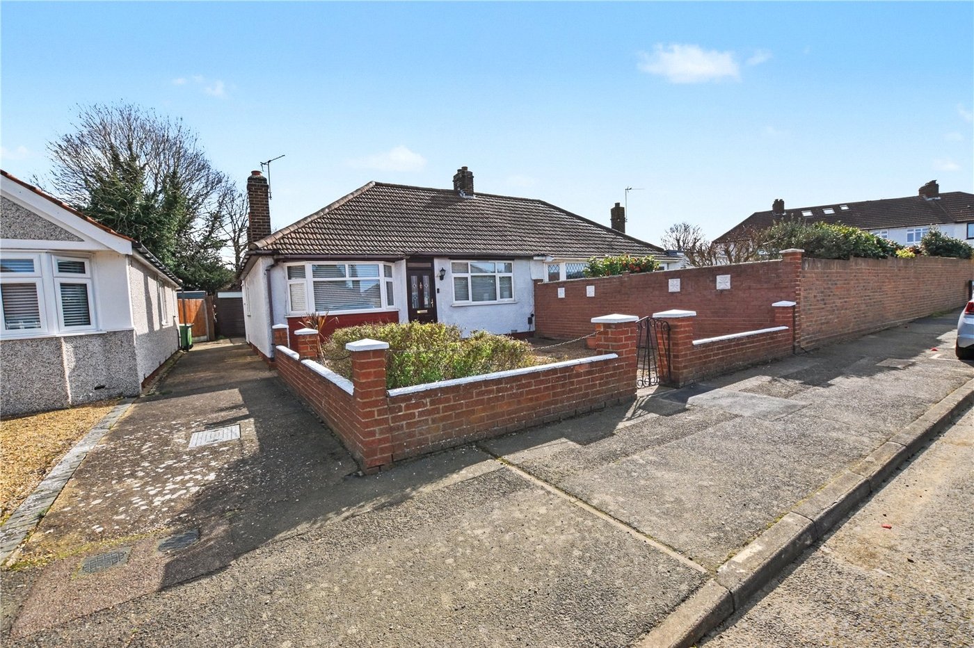 2 bedroom bungalow for sale in Bexleyheath | Robinson Jackson