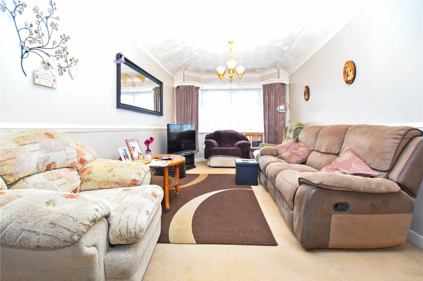 2 bedroom bungalow for sale in Bexleyheath | Robinson Jackson