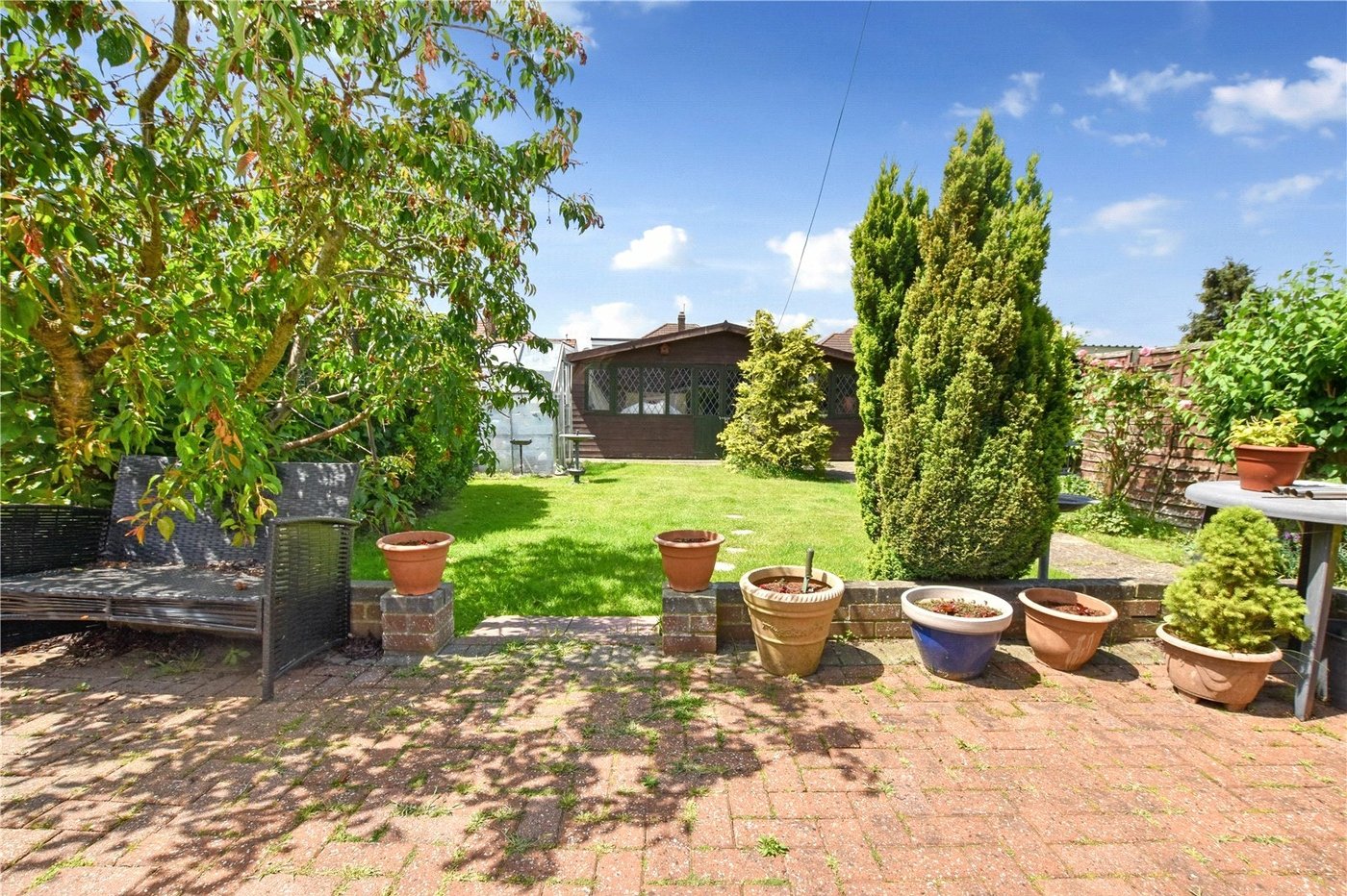 2 bedroom bungalow for sale in Bexleyheath | Robinson Jackson