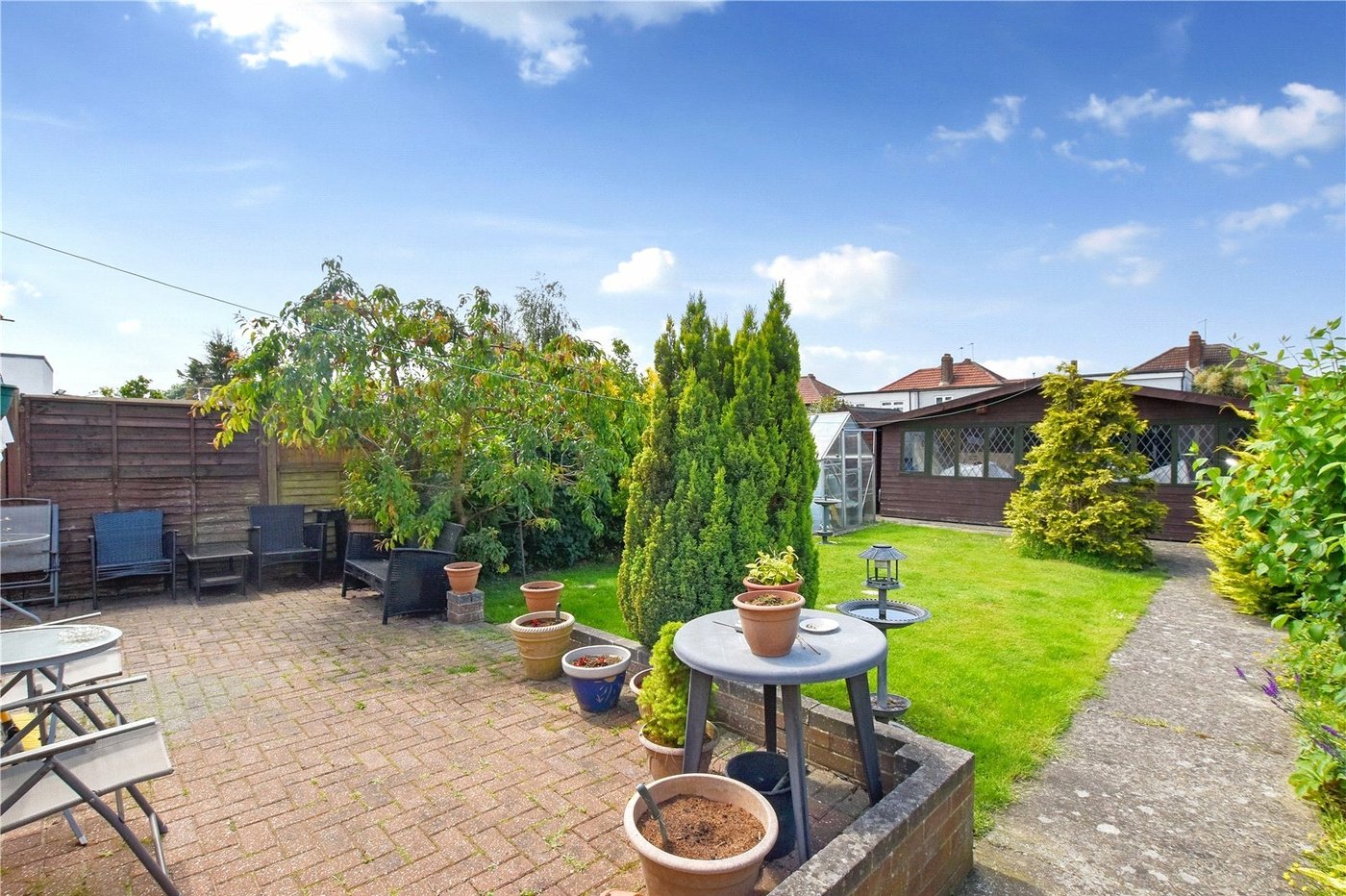2 bedroom bungalow for sale in Bexleyheath | Robinson Jackson