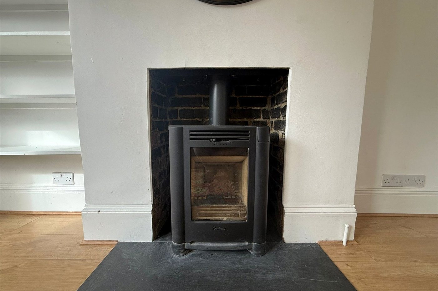 1 bedroom property for sale in Plumstead Common | Robinson Jackson