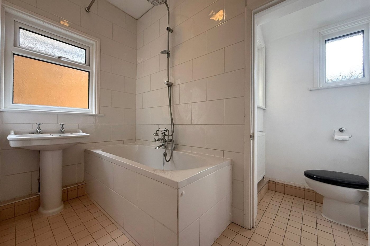 1 bedroom property for sale in Plumstead Common | Robinson Jackson
