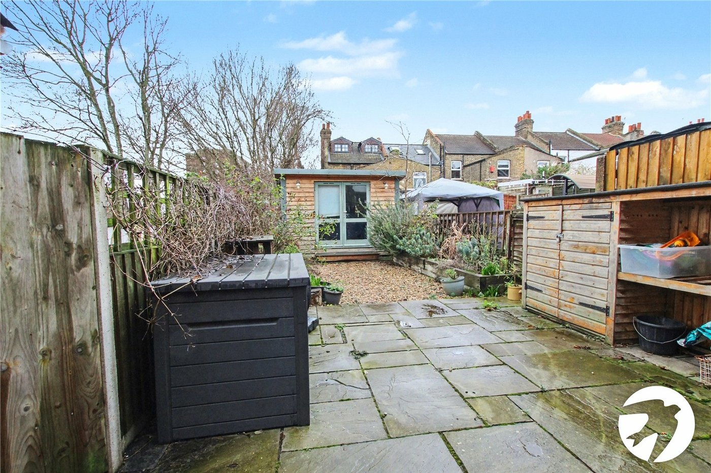 1 bedroom property for sale in Plumstead Common | Robinson Jackson