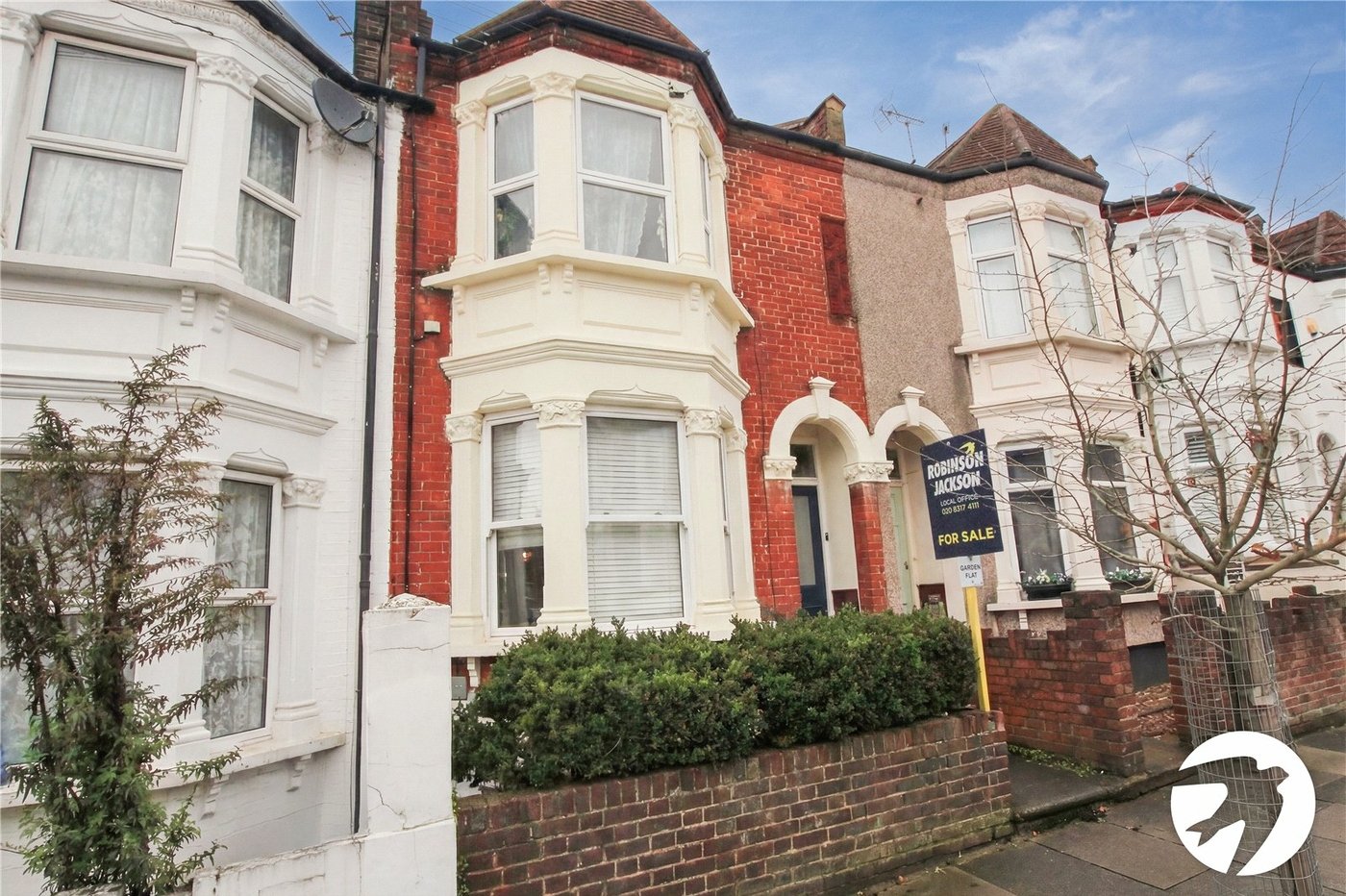 1 bedroom property for sale in Plumstead Common | Robinson Jackson
