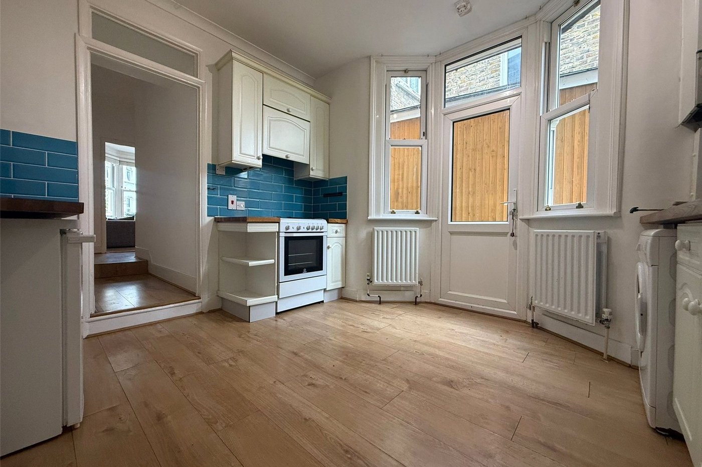 1 bedroom property for sale in Plumstead Common | Robinson Jackson