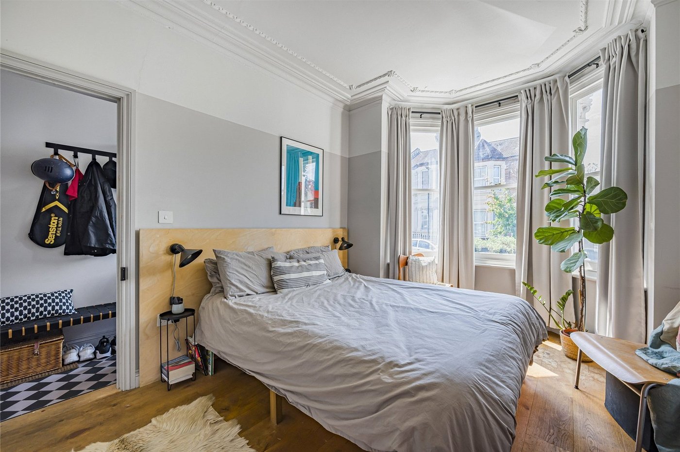 2 bedroom property for sale in Plumstead Common | Robinson Jackson