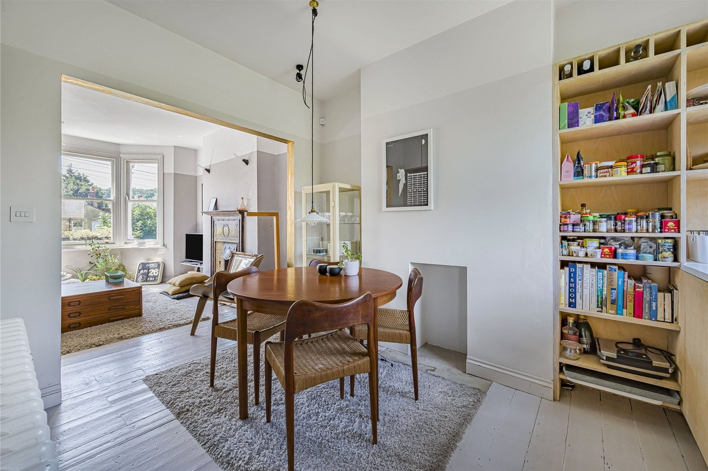 2 bedroom property for sale in Plumstead Common | Robinson Jackson