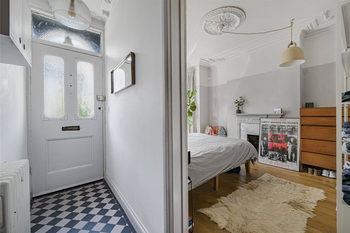 2 bedroom property for sale in Plumstead Common | Robinson Jackson