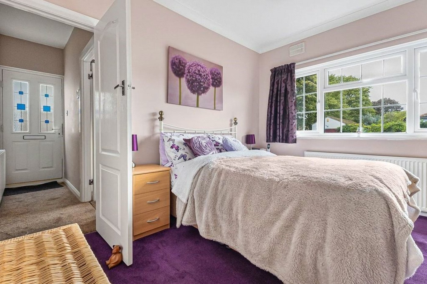 2 bedroom bungalow for sale in Orpington | Robinson Jackson