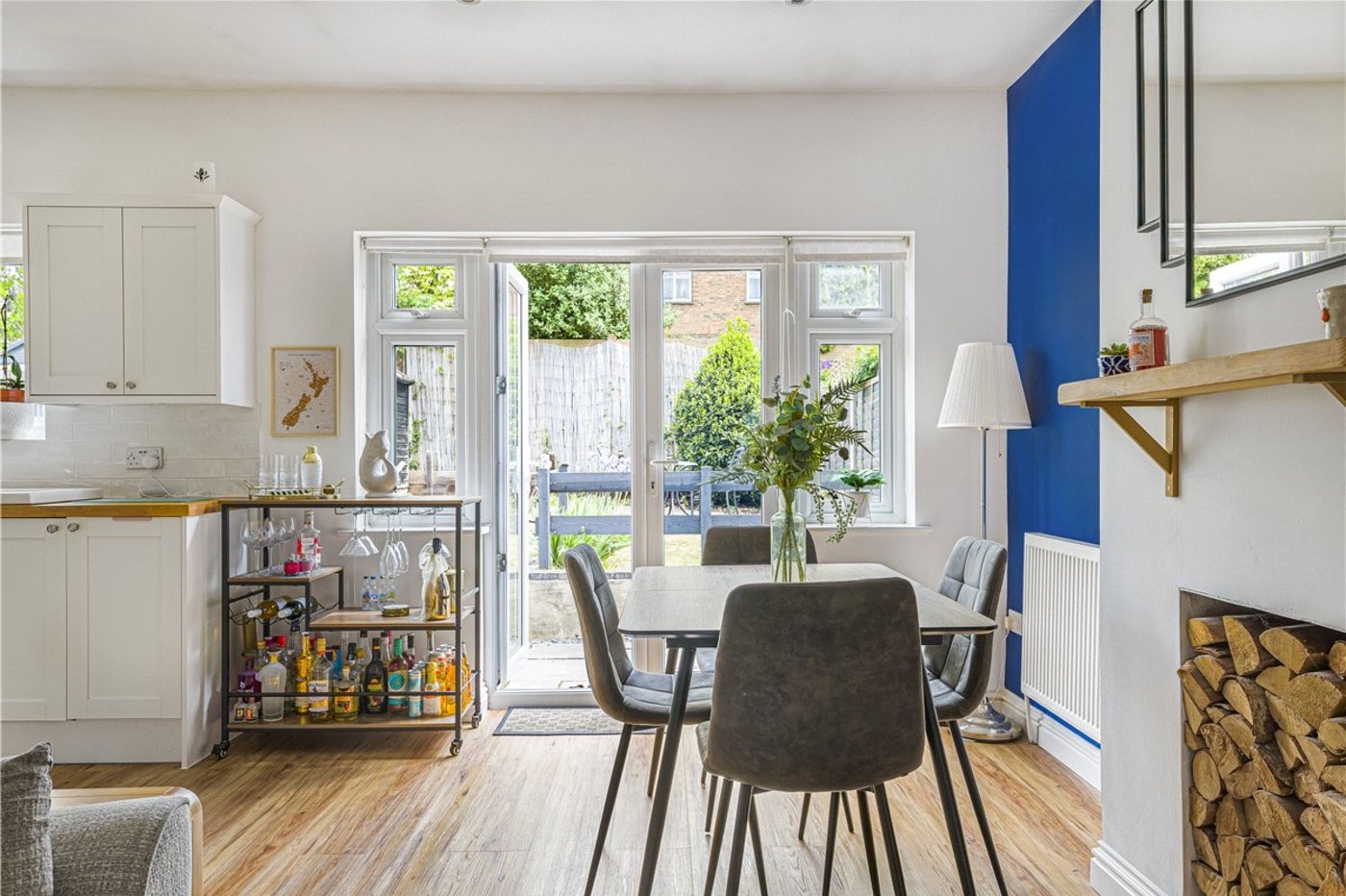 2 bedroom bungalow for sale in Orpington | Robinson Jackson