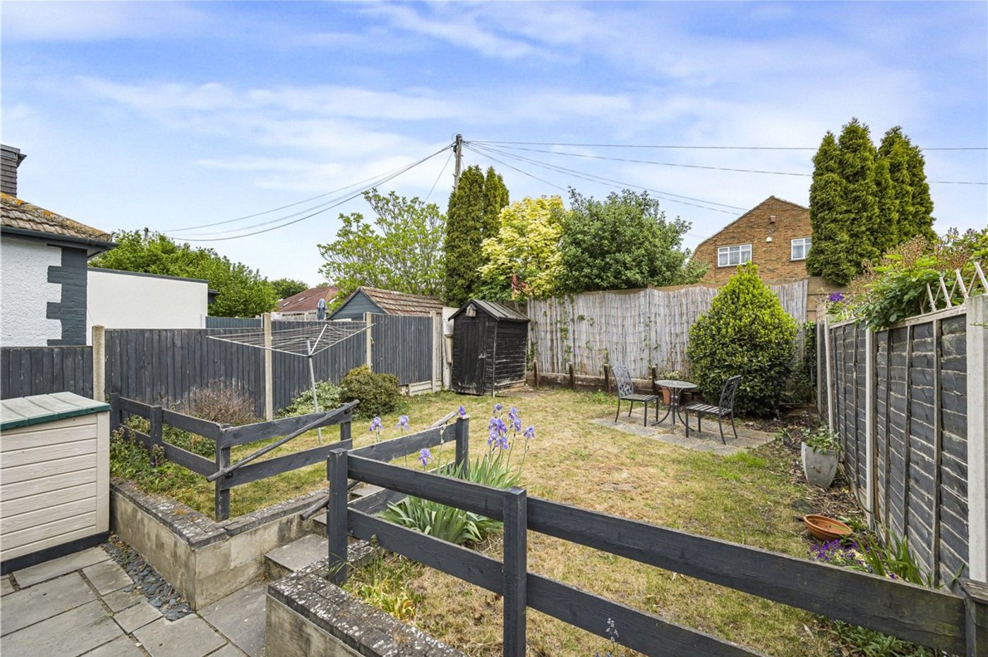2 bedroom bungalow for sale in Orpington | Robinson Jackson
