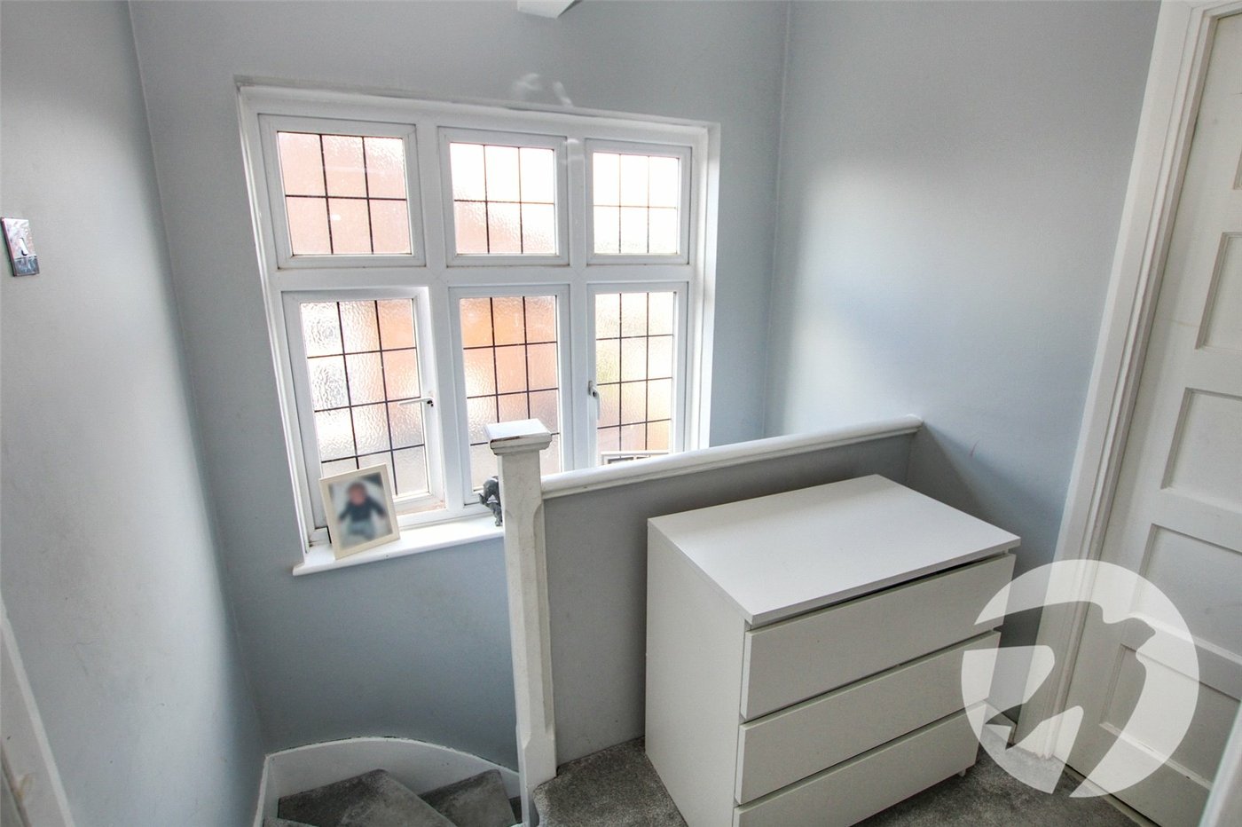 3 bedroom house for sale in London | Robinson Jackson