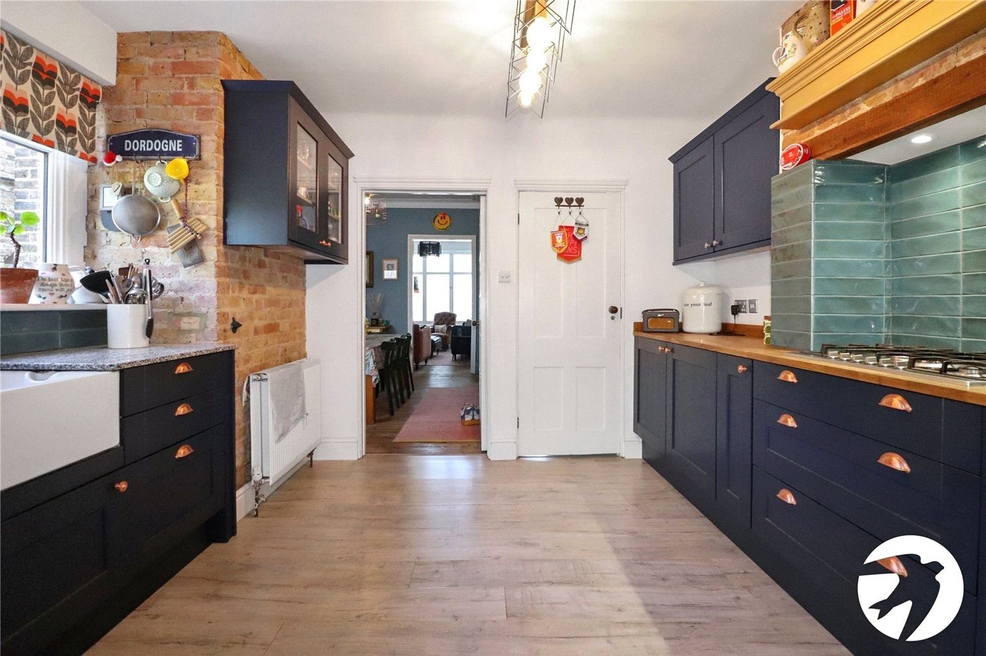 3 bedroom house for sale in London | Robinson Jackson