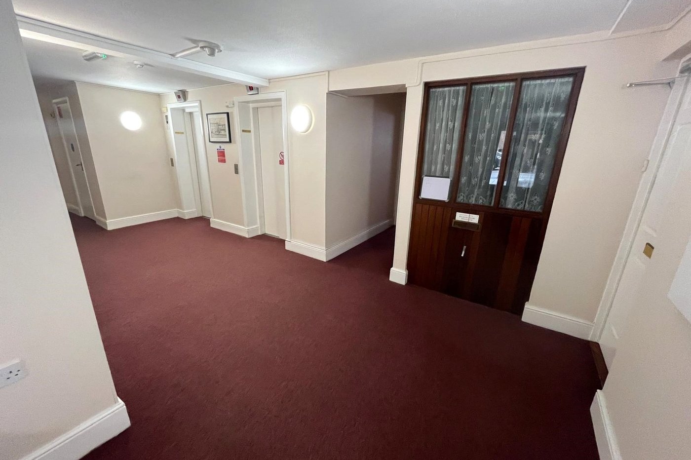 2 bedroom property for sale in Gravesend | Robinson Michael & Jackson