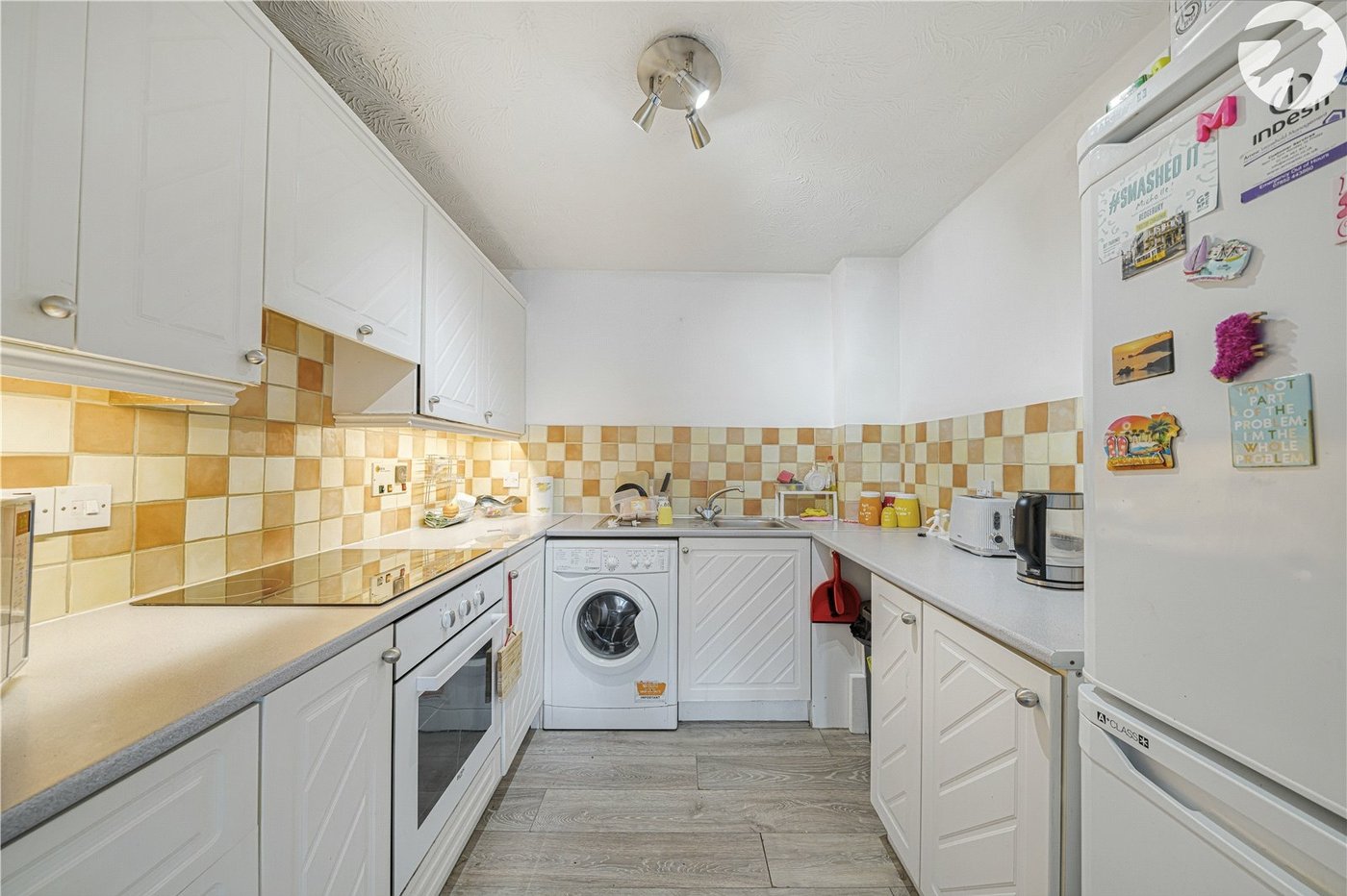 1 bedroom property for sale in Gravesend | Robinson Michael & Jackson