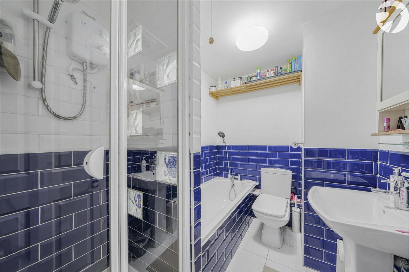 1 bedroom property for sale in Gravesend | Robinson Michael & Jackson
