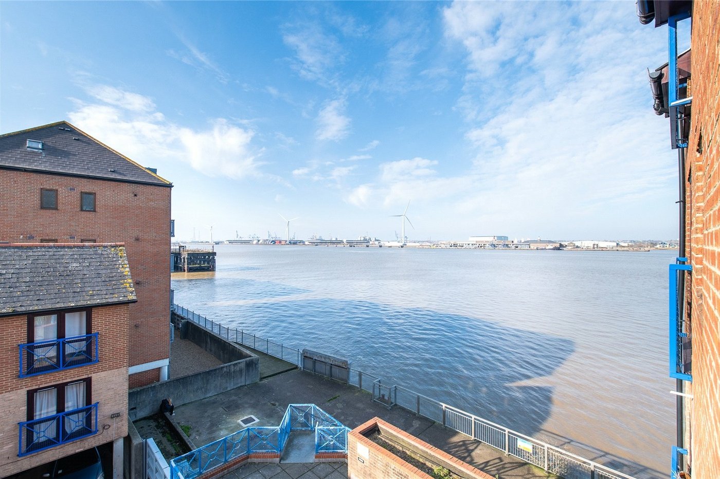 1 bedroom property for sale in Gravesend | Robinson Michael & Jackson