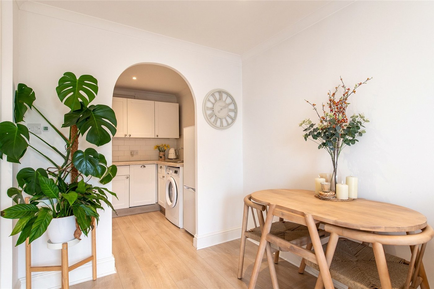 1 bedroom property for sale in Gravesend | Robinson Michael & Jackson