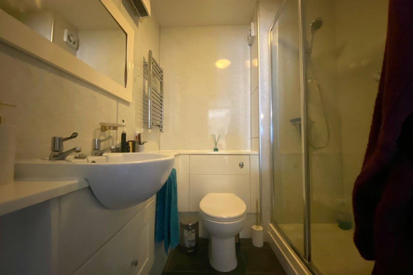 1 bedroom property for sale in Gravesend | Robinson Michael & Jackson