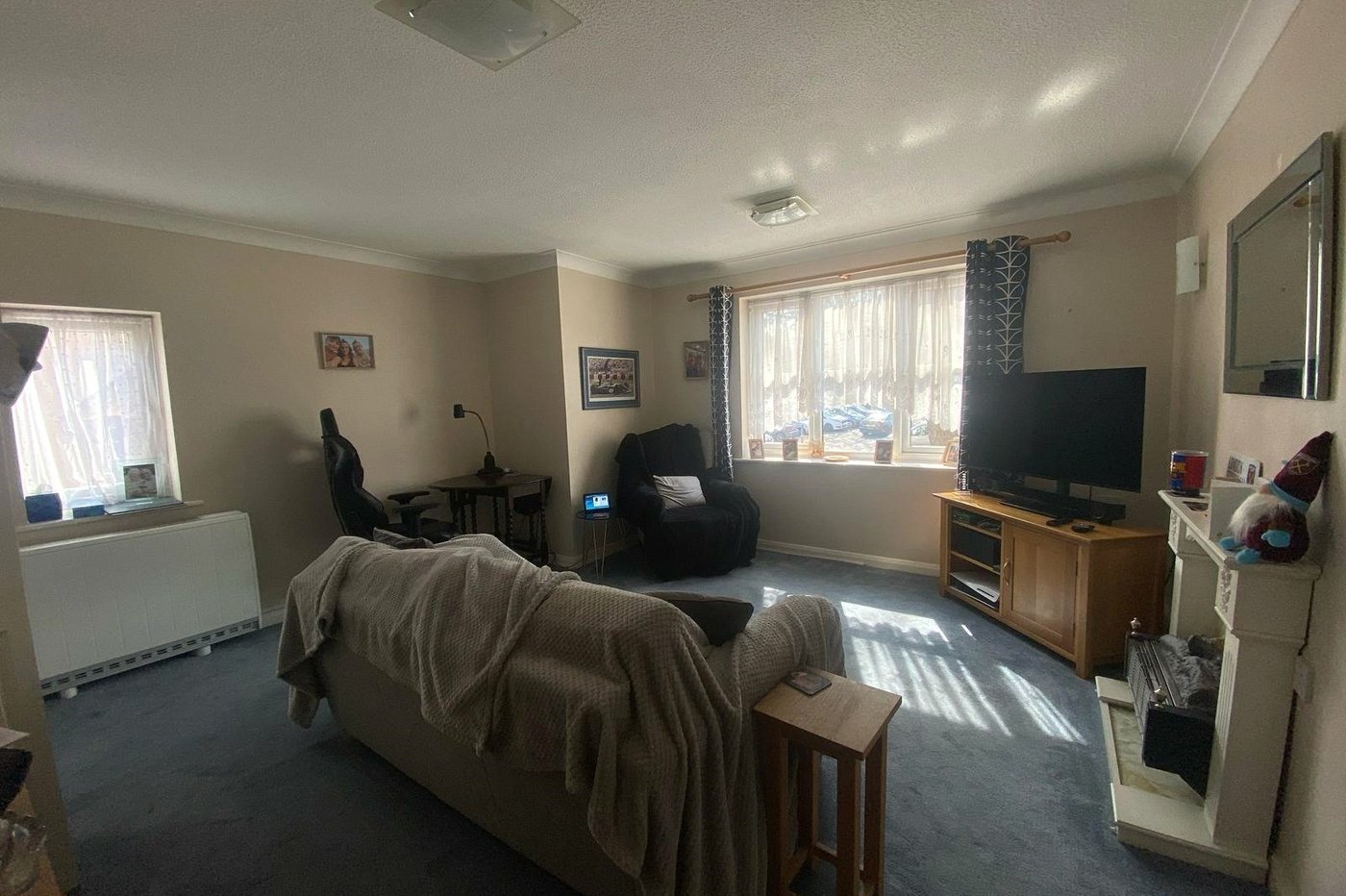1 bedroom property for sale in Gravesend | Robinson Michael & Jackson