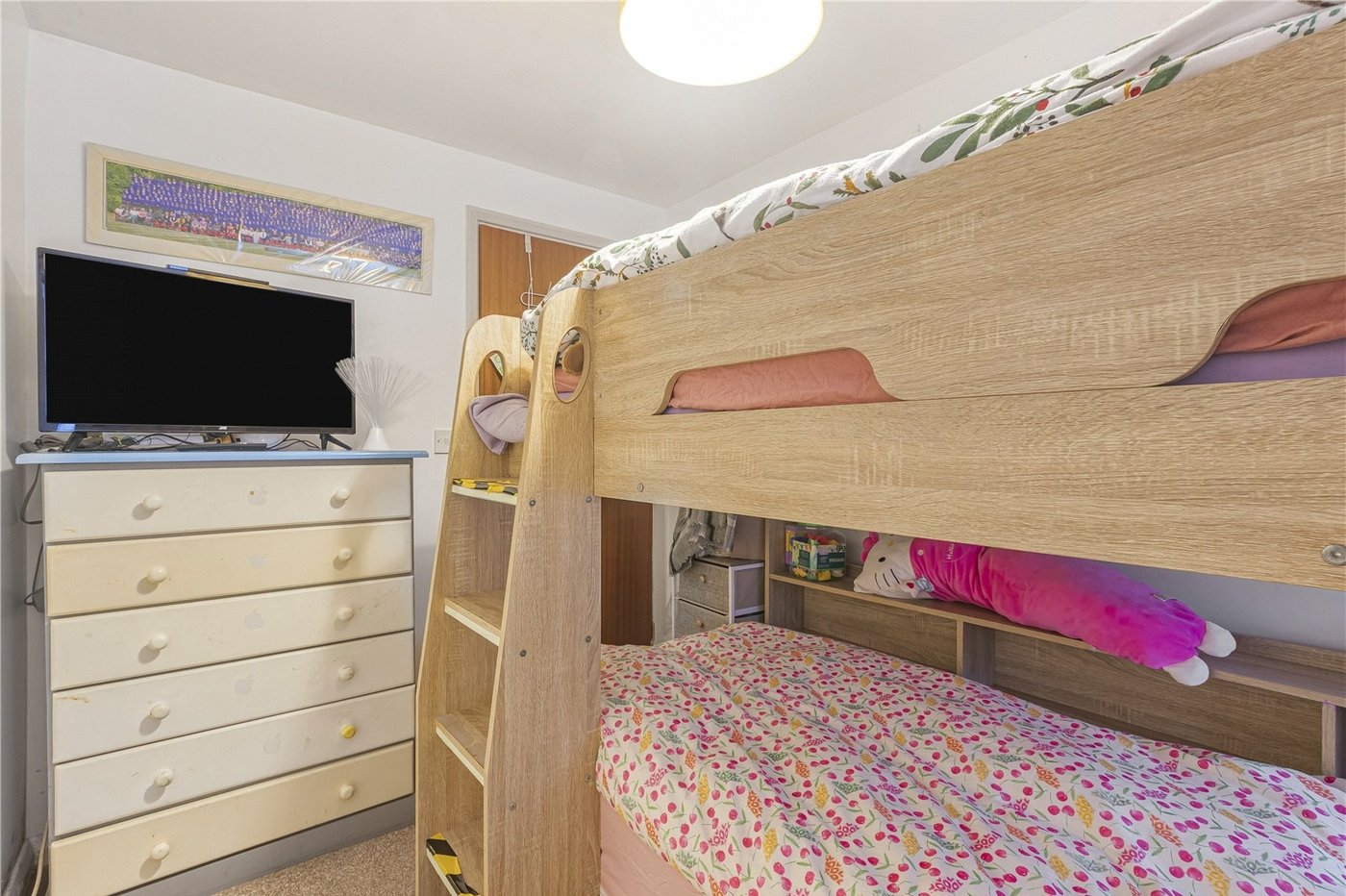 2 bedroom property for sale in Gravesend | Robinson Michael & Jackson