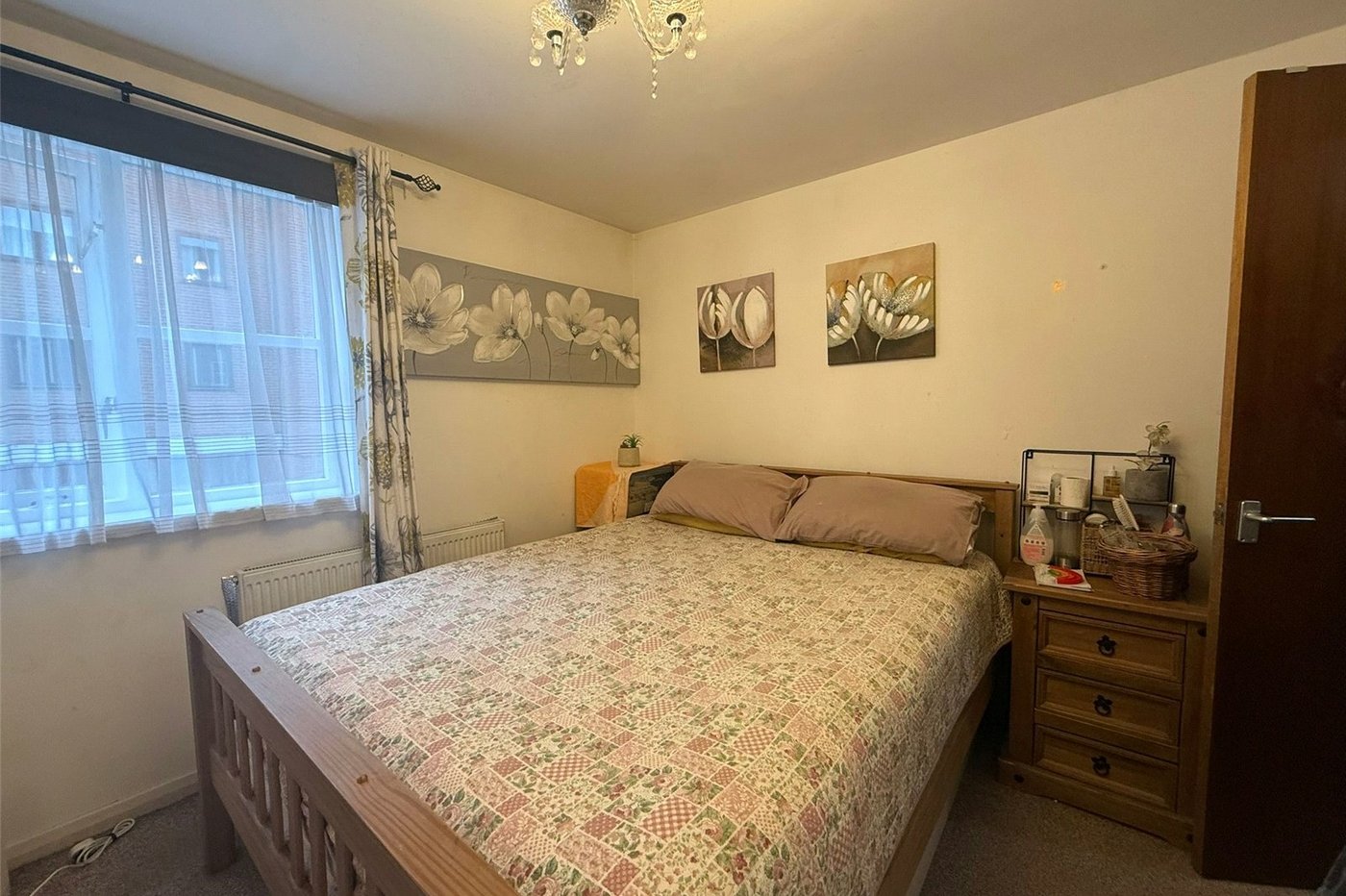 2 bedroom property for sale in Gravesend | Robinson Michael & Jackson