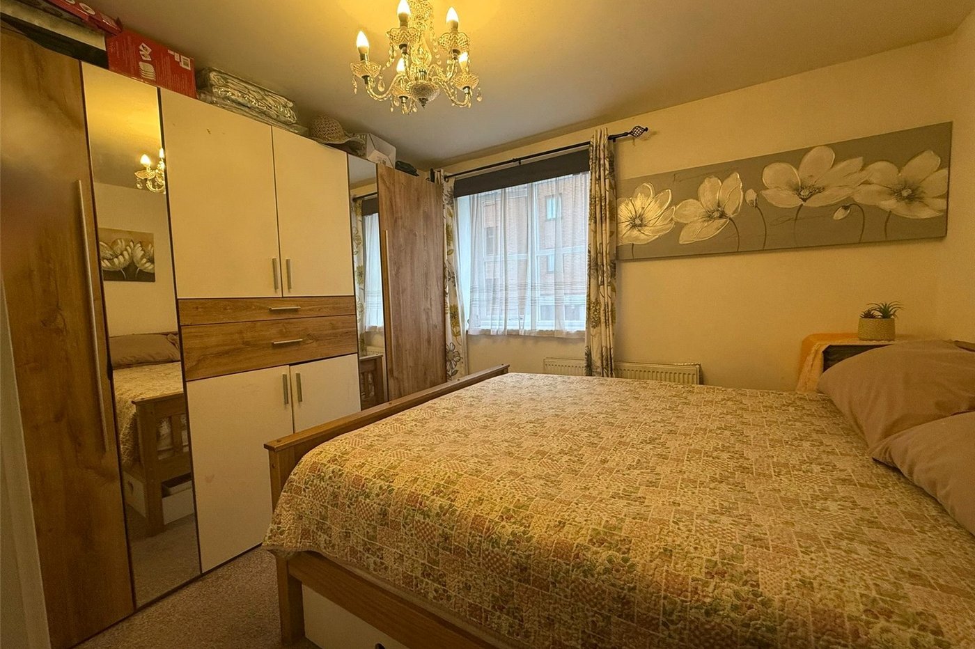 2 bedroom property for sale in Gravesend | Robinson Michael & Jackson