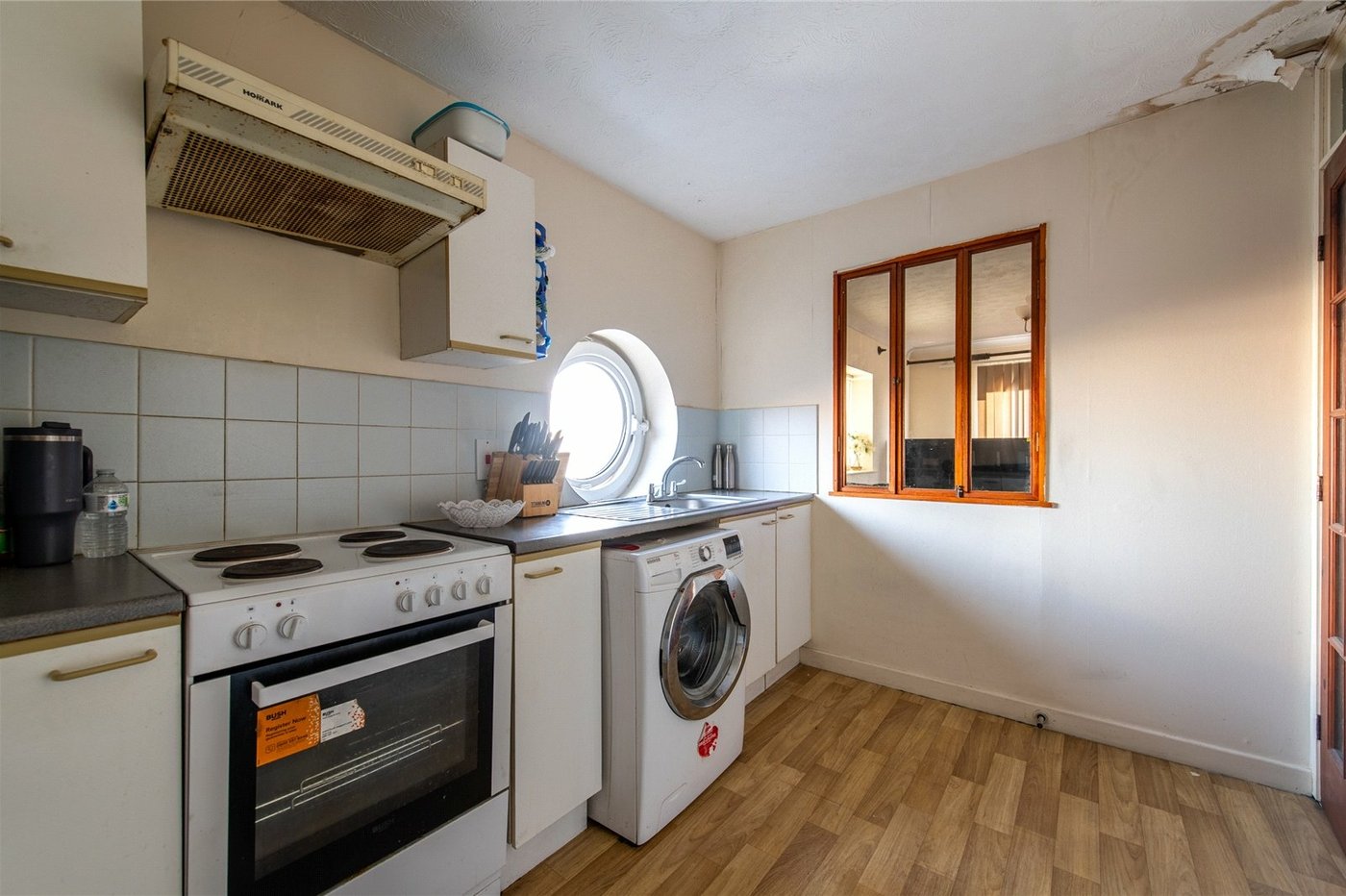2 bedroom property for sale in Gravesend | Robinson Michael & Jackson