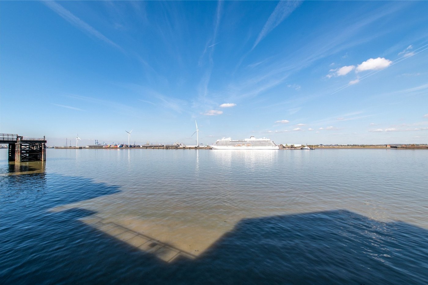 2 bedroom property for sale in Gravesend | Robinson Michael & Jackson