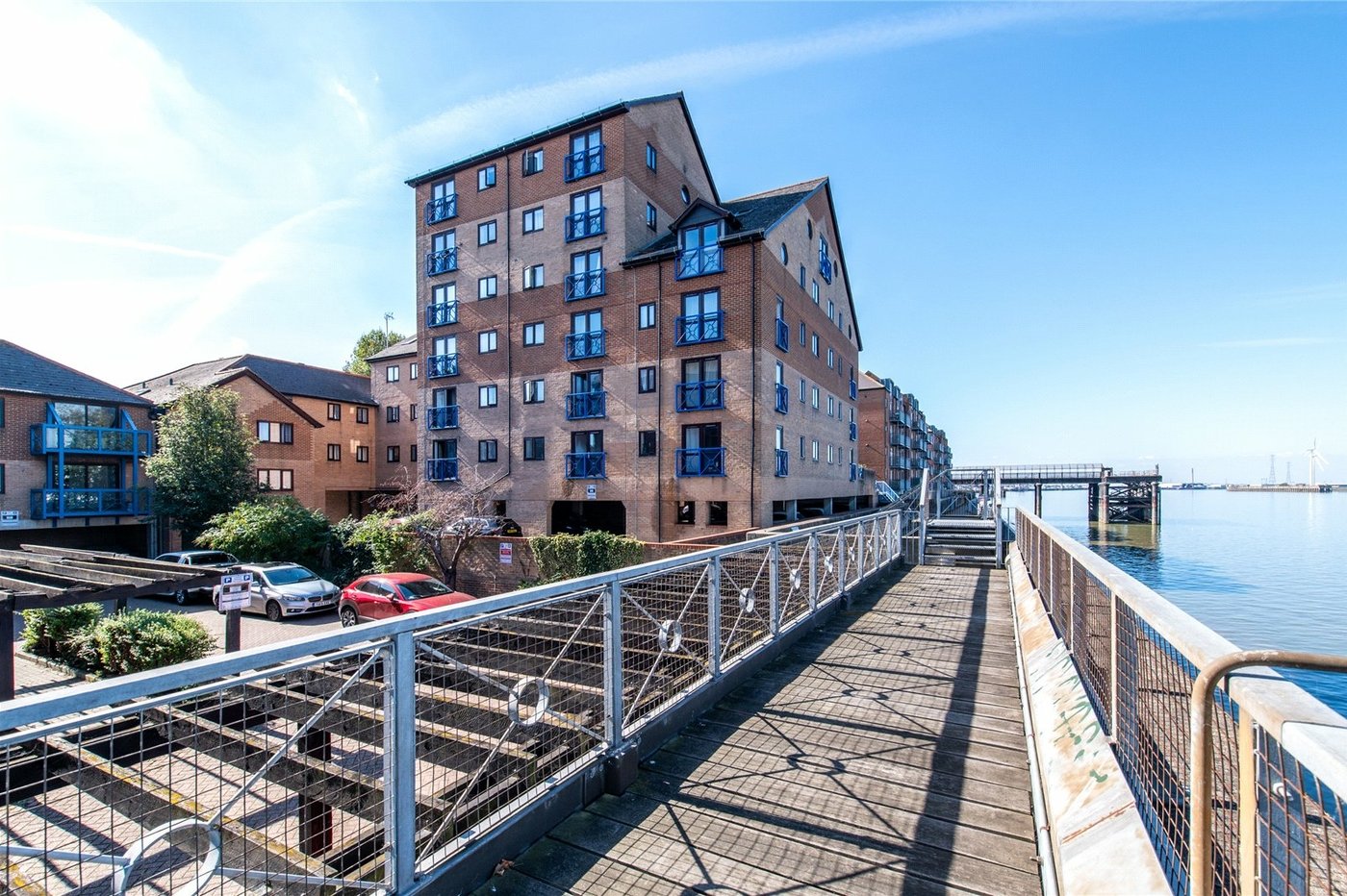 2 bedroom property for sale in Gravesend | Robinson Michael & Jackson