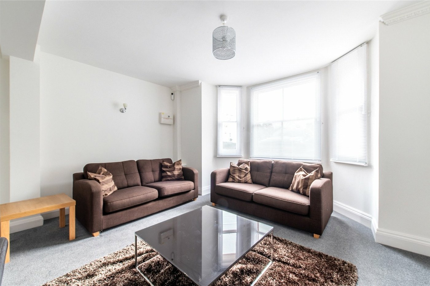 2 bedroom property for sale in Gravesend | Robinson Michael & Jackson