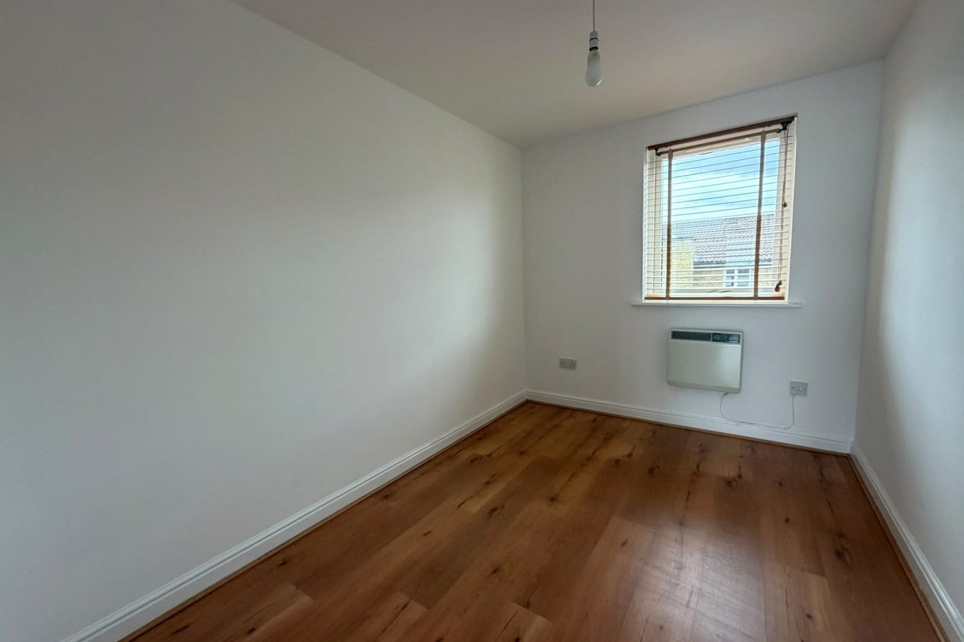 2 bedroom property for sale in Gravesend | Robinson Michael & Jackson