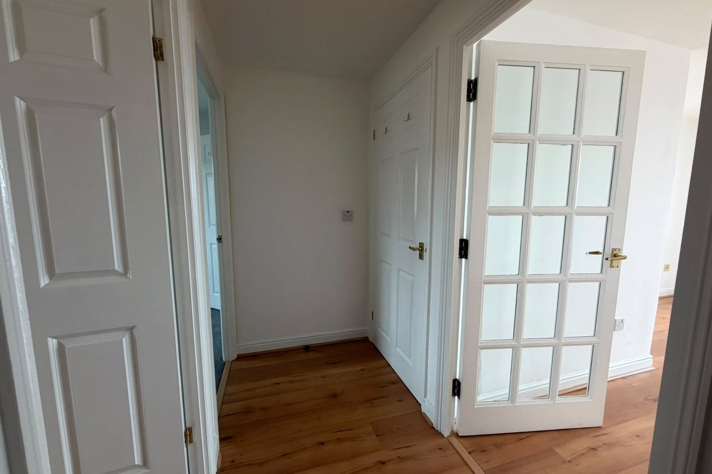 2 bedroom property for sale in Gravesend | Robinson Michael & Jackson