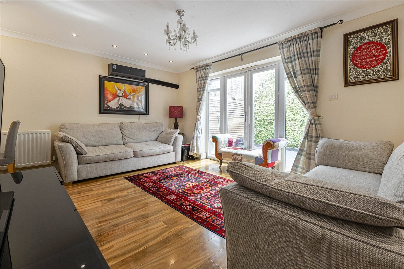 3 bedroom house for sale in Rochester | Robinson Michael & Jackson