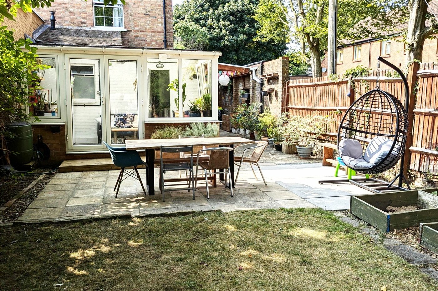 2 bedroom house for sale in Crockenhill | Robinson Jackson