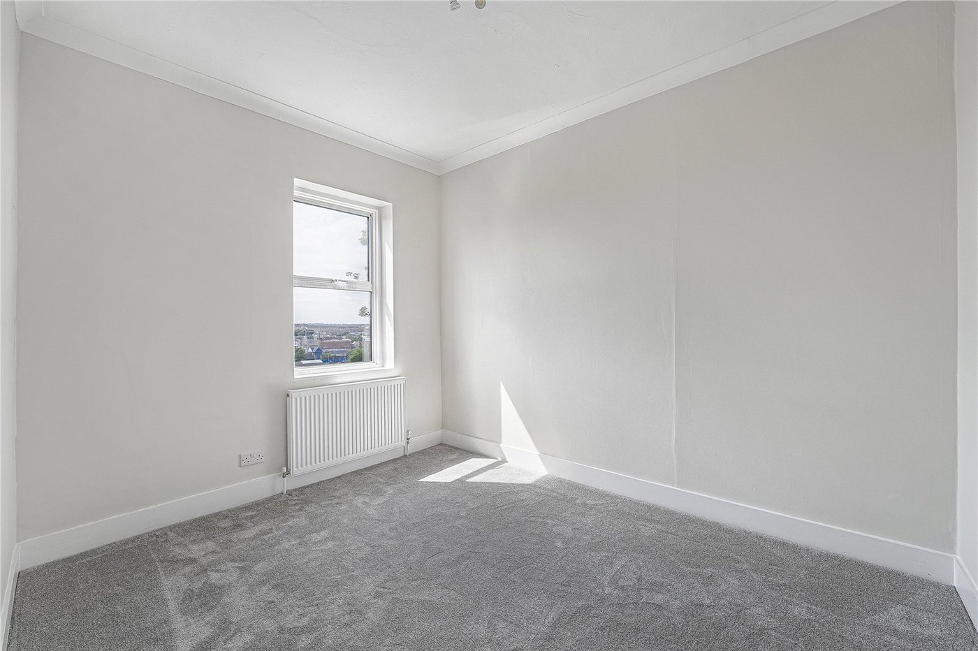 3 bedroom house for sale in Dartford | Robinson Jackson